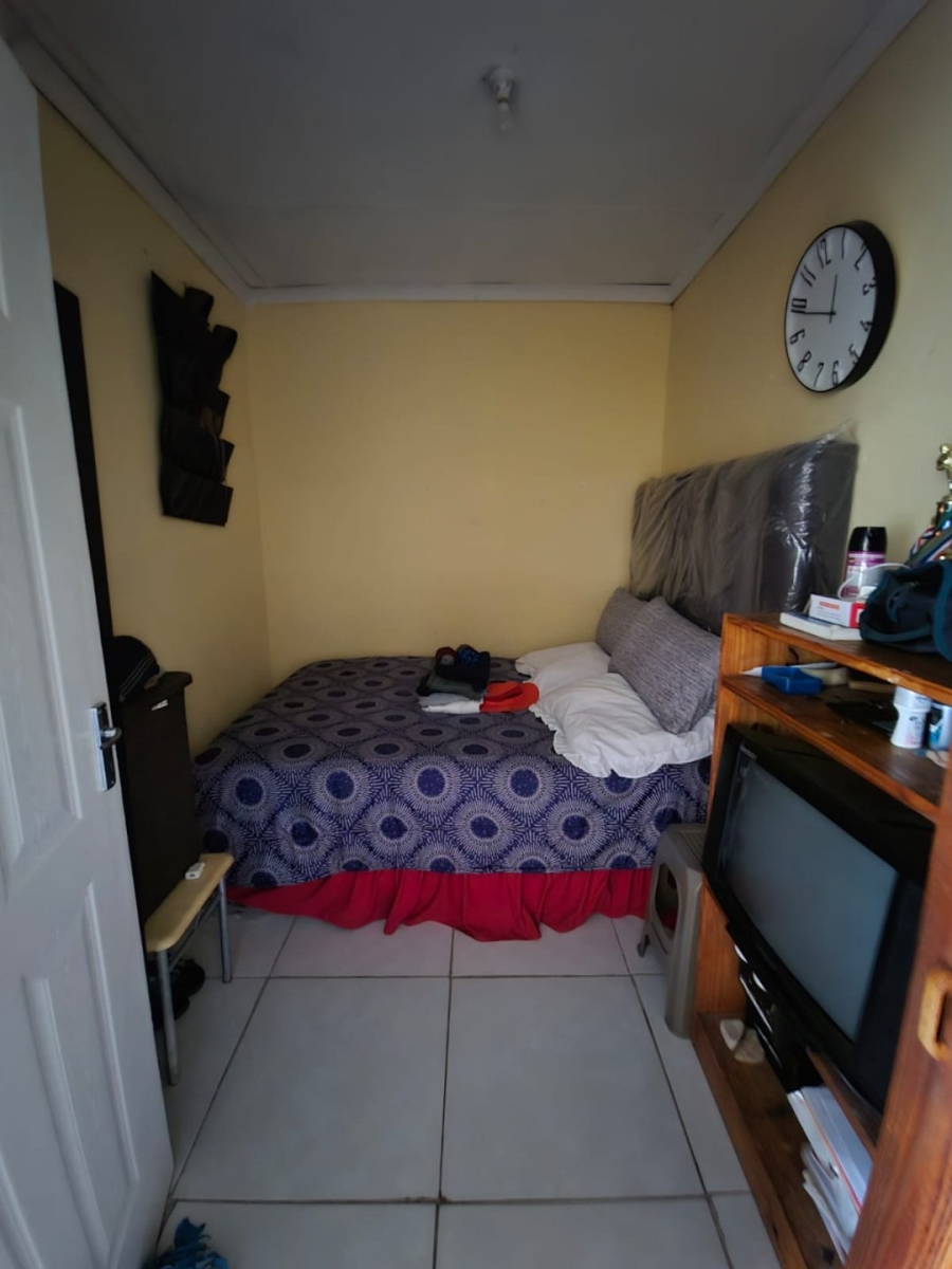 2 Bedroom Property for Sale in Kwazakhele Eastern Cape